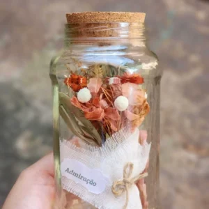 Frasco de Vidro com Mini Buquê de Flores Artesanais!